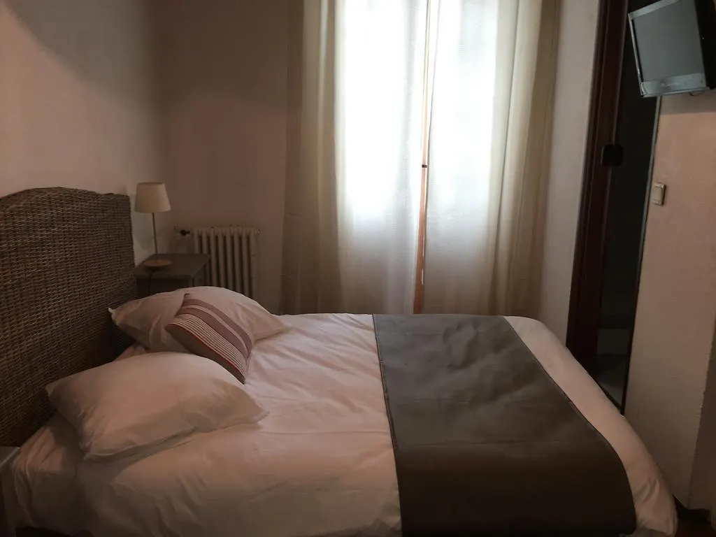 קסטלאנטה Ma Petite Auberge מלון